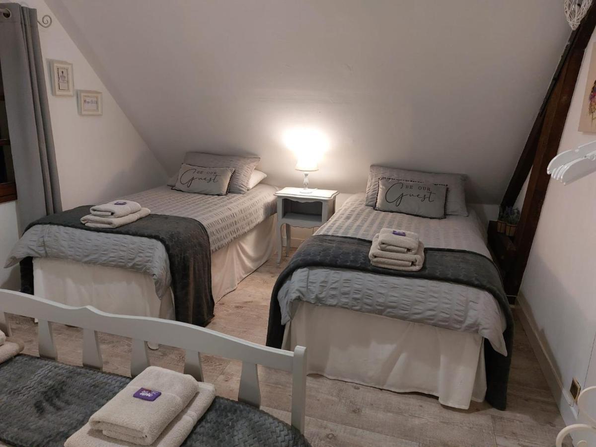 Les Gages Villa Brece  Eksteriør billede